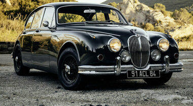 Dalla Formula E al Goodwood Revival: Antonio Felix Da Costa al volante della Jaguar Mk2