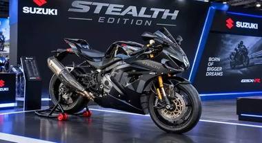 GSX-R1000R Stealth va a ruba. La serie speciale della supersportiva Suzuki &egrave; gi&agrave; sold out