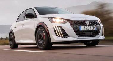 Peugeot E-208 GTi, arriva l&rsquo;elettrica tutta grinta