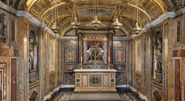 Reliquie, La mangiatoia di Betlemme nel cuore di Roma: la Sacra Culla eccezionalmente visibile da vicino».