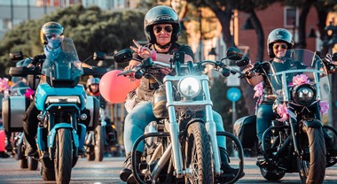 Harley-Davidson, 400 moto a Pescara per la Ladies International Run. Partecipanti da tutta Europa