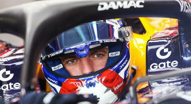 F1: Verstappen in pole nella Sprint a Singapore, al suo fianco partir&agrave; Russel. Leclerc terzo