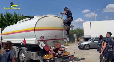 Diesel fuori norma, la Gdf sequestra oltre 6.400 litri. Controlli eseguiti con l'Agenzia delle Dogane e dei Monopoli