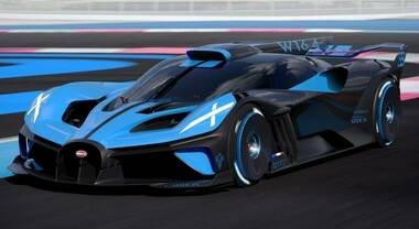 Bugatti e la sua storia legata alla 24 Ore di Le Mans. Presente alla prima edizione tornerà in pista con la Bolide