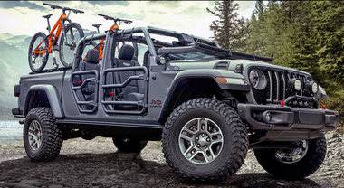Mopar, 200 accessori per personalizzare Jeep Gladiator. Al LA Auto Show esemplare che dimostra le potenzialità