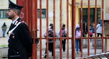 Castellammare, arrestata l'insegnante di sostegno che fu aggredita ...