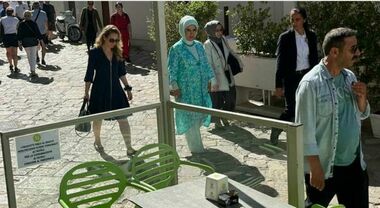 Emine Erdogan Visits Gallipoli for a Relaxing Break