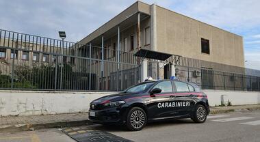 Castellammare. Prof arrestata per abusi, il giallo dei video hard