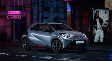 Toyota svela la nuova Aygo X by undercover Jun Takahashi