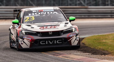 Girolami (Cupra) e Losonczy (Honda) si dividono le vittorie di Brno, a Montenegro (Honda) il titolo Rookie