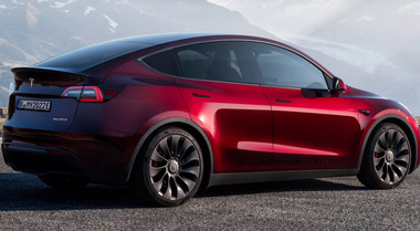 Tesla, immatricolazioni in Europa scendono al minimo da 15 mesi: ​solo 13.951 veicoli ad aprile (-2,3%)