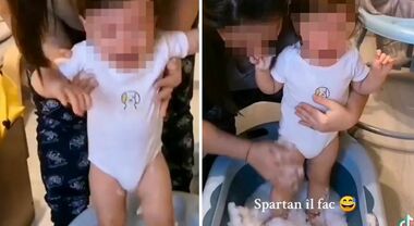 Mamma influencer costringe il neonato in lacrime a stare a piedi ...