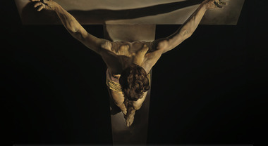 Il famosissimo Cristo di Dalì esposto a San Marcello al Corso, la mostra anticipa il Giubileo 