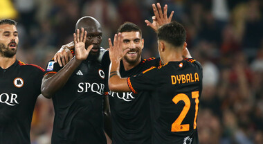 Roma-Frosinone 2-0, Mourinho torna alla vittoria: Lukaku e Pellegrini  trascinano i giallorossi