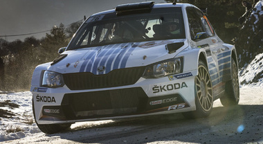 Montecarlo, la Skoda Fabia R5 di Mikkelsen dominatrice: 7° assoluto e prima tra le WRC2