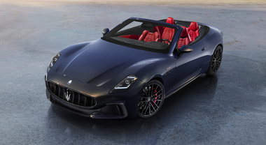 ​Maserati GranCabrio, eleganza all'aria aperta per la nuova spyder del Tridente