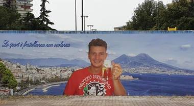 Scampia un nuovo murales per Ciro a cinque anni dalla morte