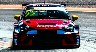 TCR Europe: Girolami (Cupra) vince a Valencia e conquista per la seconda volta il titolo continentale