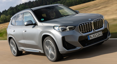 BMW iX1, il Suv elettrico premium che stupisce per qualità e contenuti tecnologici