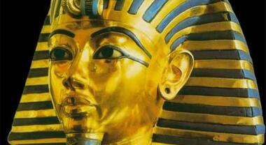 Tutankhamon, nella tomba un “antifurto” a base di uranio radioattivo: svelato il segreto della maledizione
