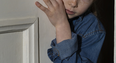Bambini autistici torturati e rinchiusi nelle stanze della calma ...