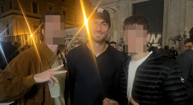 Hummels, serata a Trastevere dopo il mancato esordio con la Dinamo ...