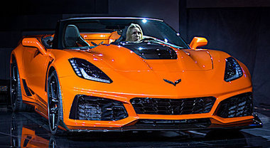 La Corvette scoperta più potente di sempre svelata a Los Angeles. La ZR1 Convertible ha sotto al cofano un benzina 6.2 da 755 cv