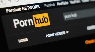 Pornhub, l'Unione Europea mette la piattaforma per adulti sotto ...