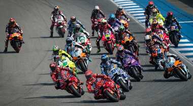 MotoGp, Michelin non sarà più fornitore di pneumatici dal 2027. Da Pirelli le gomme dal 2027 al 2031