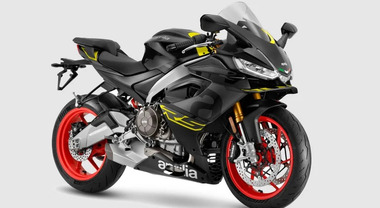 Aprilia, arriva la nuova RS 660 ora è anche Factory. Tanti miglioramenti tra aerodinamica e tecnologia