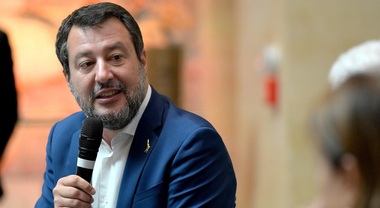 Salvini: «Autovelox ovunque no, ma abbatterli non è soluzione. Ridurre incidenti e morti senza mettere nuove tasse occulte»