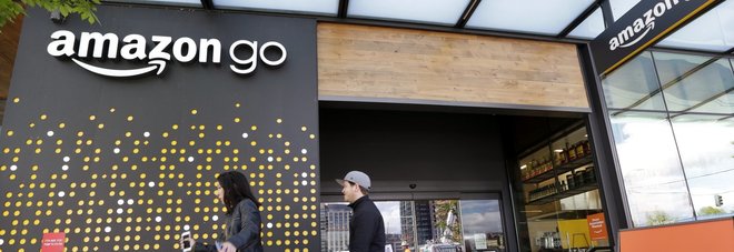 Il primo negozio Amazon senza cassa a Seattle Il primo negozio Amazon senza cassa a Seattle