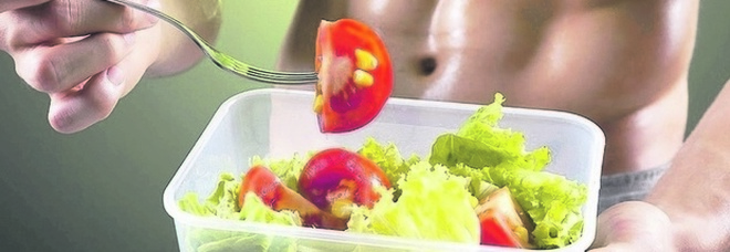 Dieta, cosa mettere nell'insalata? Ecco perché la lattuga è fondamentale (95% di acqua)