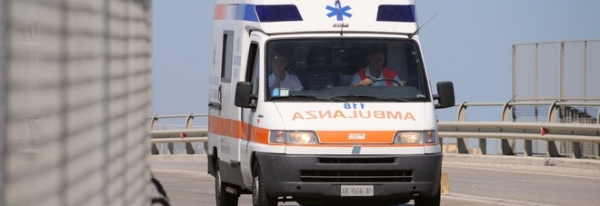 Tamponamento a catena:
madre, figlia e un'altra
donna finiscono all'ospedale