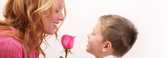 Festa della Mamma, ecco perché la data non è sempre la stessa Festa della Mamma, ecco perché la data non è sempre la stessa