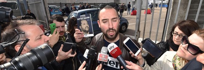 Salone Libro, Altaforte escluso accusa: è attacco a Salvini Salone Libro, Altaforte escluso accusa: è attacco a Salvini