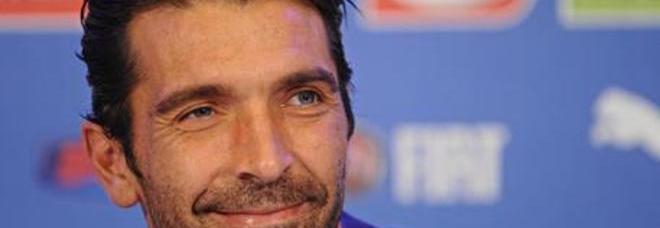 Buffon, la mamma alluvionata salva la prima maglia azzurra