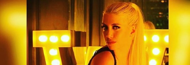 Wanda Nara posta
ancora foto hot, Icardi non
la segue più su Instagram