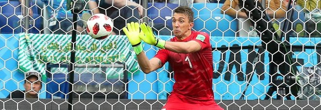 L'Uruguay senza Cavani non punge:
la Francia vince e vola in semifinale