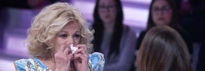 Verissimo, Sandra Milo in lacrime: «Lo Stato mi ha confiscato tutto, ora penso al suicidio»