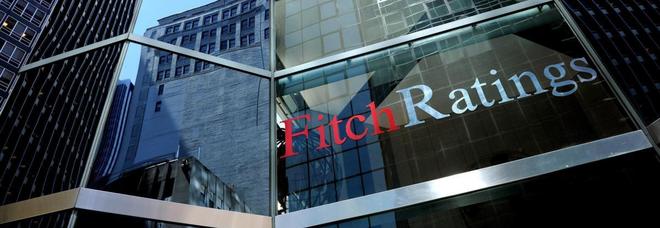 Manovra, allarme anche di Fitch Di Maio: voglio promozione da italiani Manovra, allarme anche di Fitch Di Maio: voglio promozione da italiani