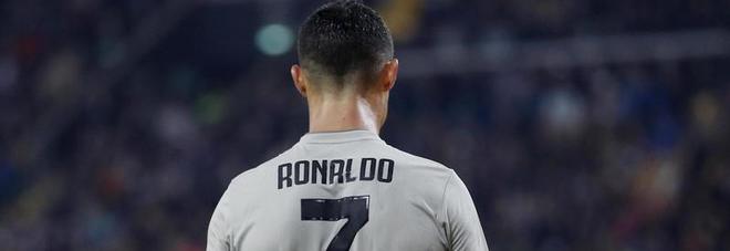 Ronaldo, l'avvocato: «Carte manipolate, nessuna ammissione di colpa»