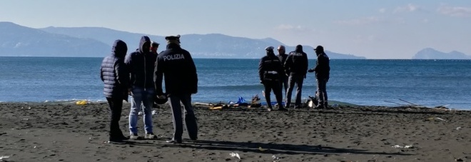 Si tuffa in mare e muore
assiderata: la tragica
scoperta sulla spiaggia
