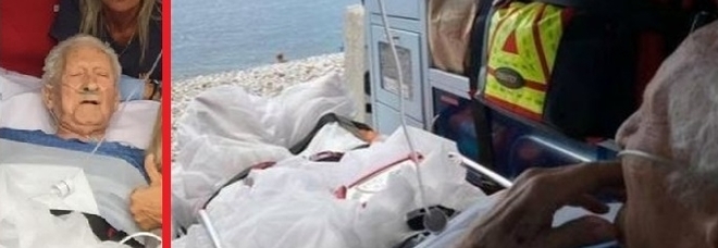 Anziano chiede: «Voglio vedere il mio mare». E l'ambulanza si ferma sulla spiaggia Anziano chiede: «Voglio vedere il mio mare». E l'ambulanza si ferma sulla spiaggia