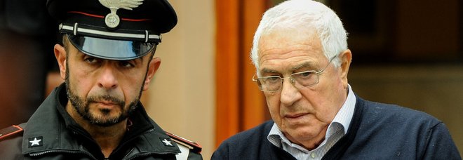 Chi è Settimo Mineo, nuovo boss della mafia eletto il 29 maggio Chi è Settimo Mineo, nuovo boss della mafia "eletto" il 29 maggio