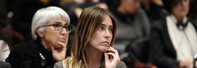 Maria Elena Boschi, insulti sessisti sui social. Lei accusa: «Salvini scatena odio contro di me»