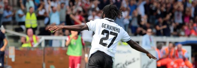 Parma-Cagliari 2-0: decidono Inglese e un super Gervinho