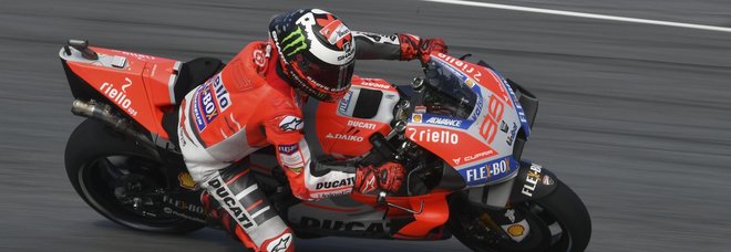 MotoGp, Lorenzo vince davanti a Marquez: terzo Dovizioso. Valentino sesto