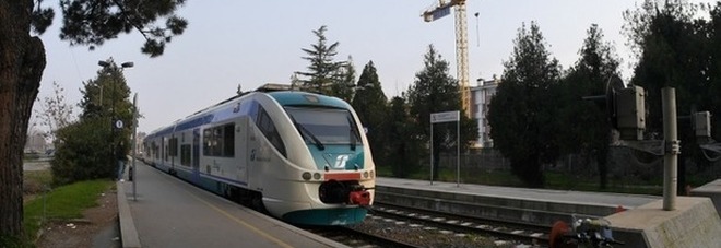 Scooter sui binari:
due 60enni nei guai
e maxi multa da Trenitalia