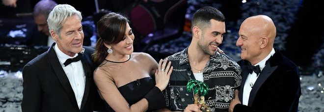 Sanremo 2019, Mahmood vince ma il televoto sceglie Ultimo. Bufera social: «Voto politico»